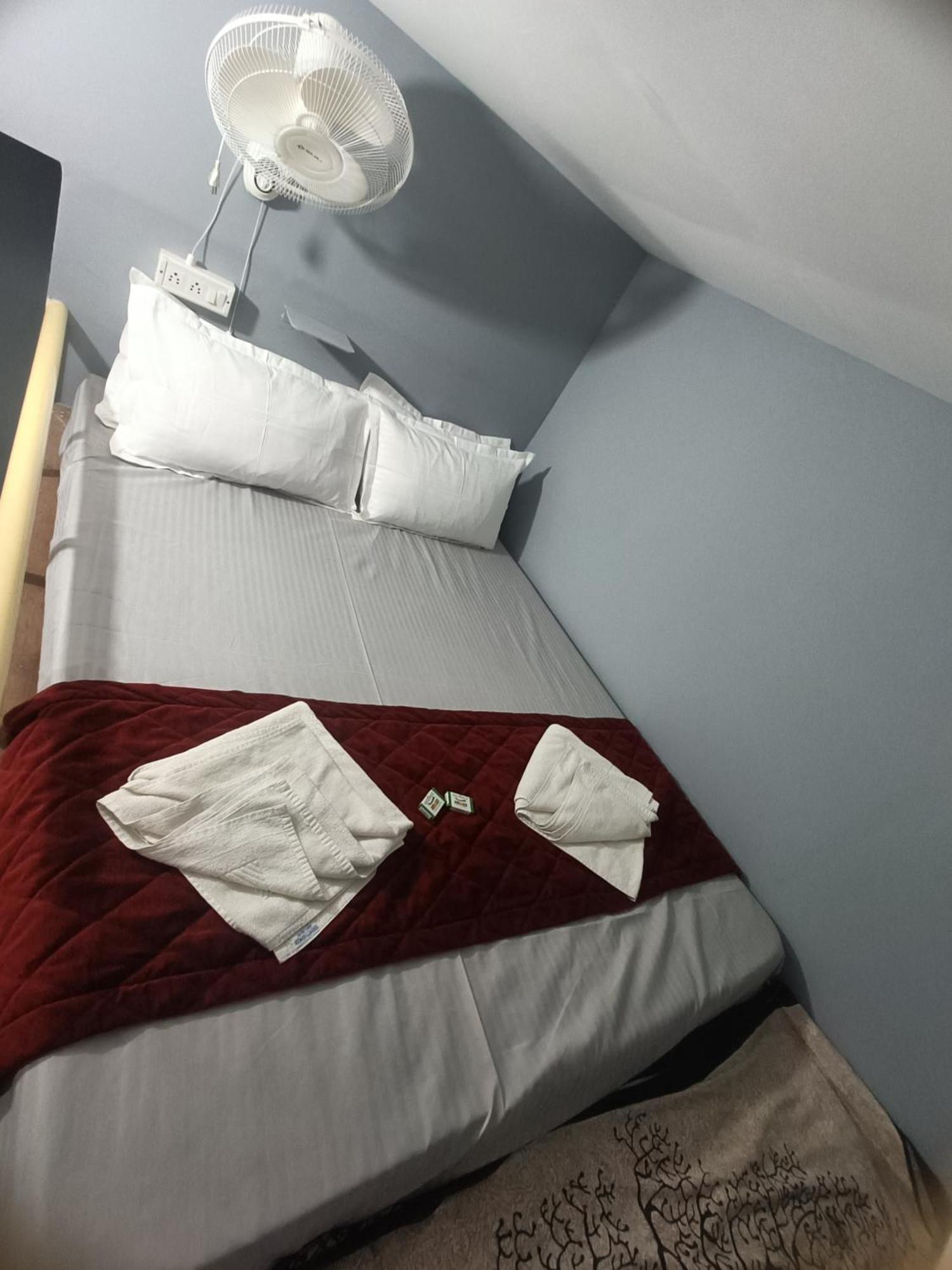 Le Escape Homey Inn 蓬蒂切里 外观 照片